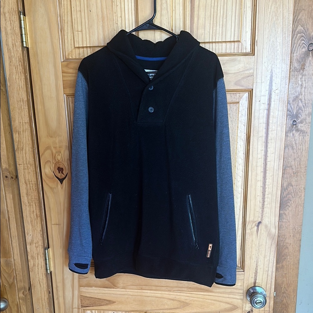 Holden Black and Gray Fleece